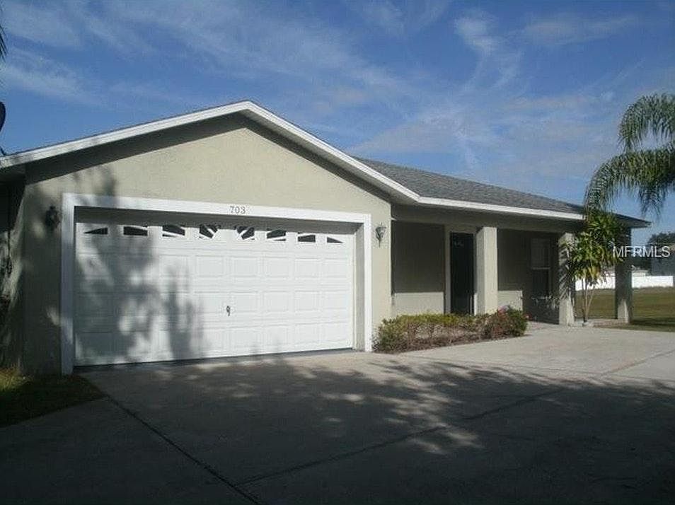 1st image of 703 Tahiti Dr
