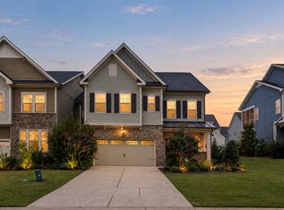 124 Tree Hill Ln, Holly Springs, NC 27540