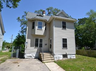 407 Elmwood Ave, Joliet, IL 60433