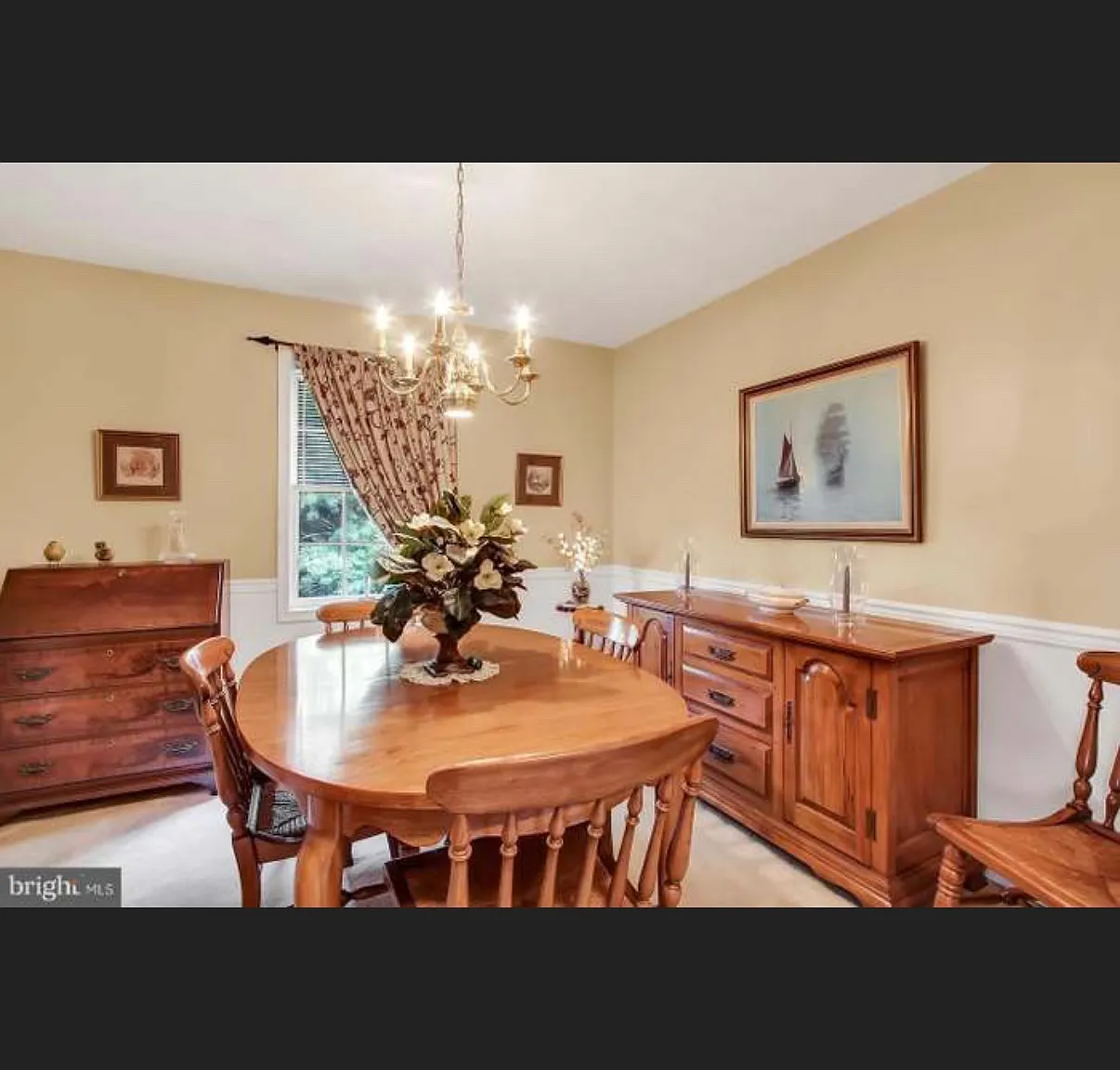 2 bed, 1864 sqft, $2,300 — Photo 4