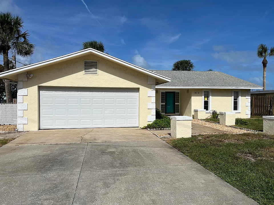 412 Moody Ln
