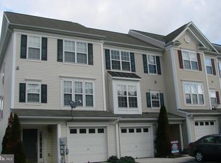 566 S Carlisle St, Greencastle, PA 17225
