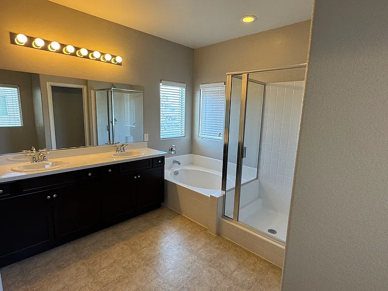 9386 Noble Sage Ave — Photo 27