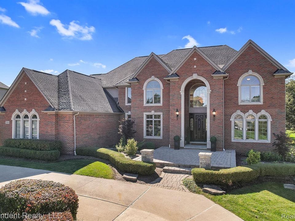 1st image of 3846 Basswood Ct