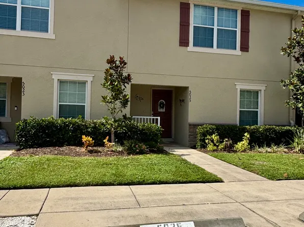 5025 Cactus Needle Ln, Zephyrhills, FL 33544