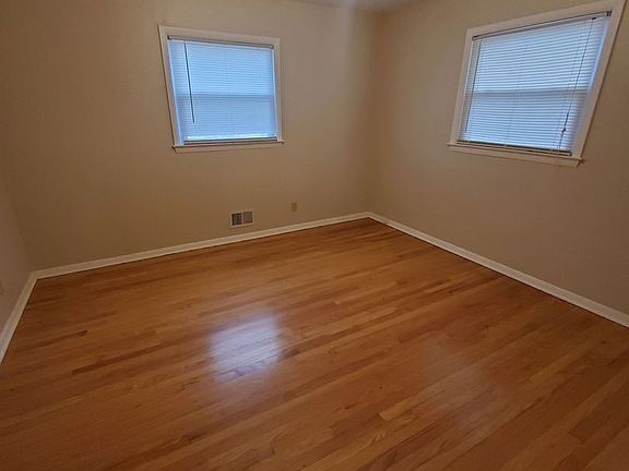 5th image of 508 Lakeview Ave #2
