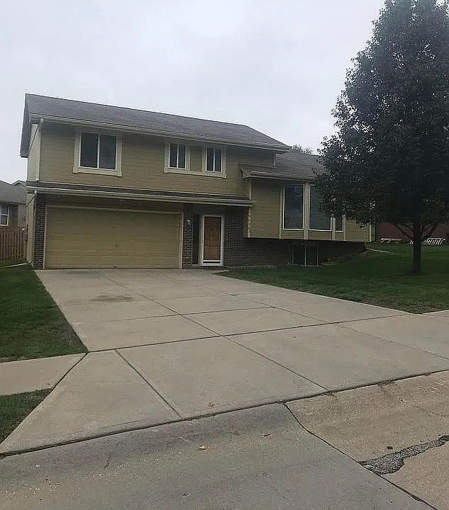 1st image of 19006 Costanzo Cir