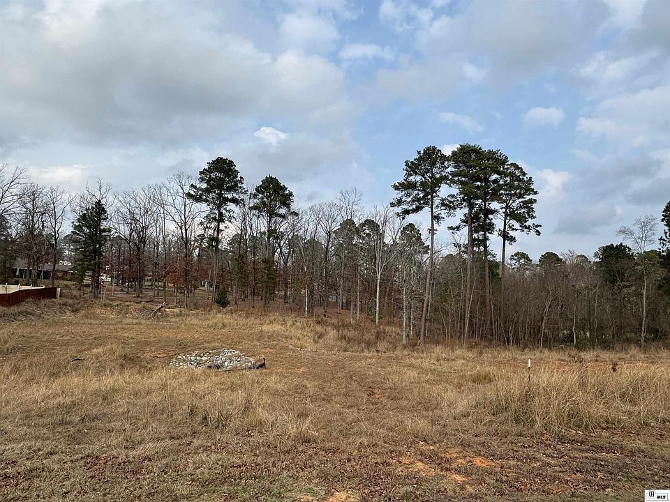 2nd image of 107 Bonnabel Pl