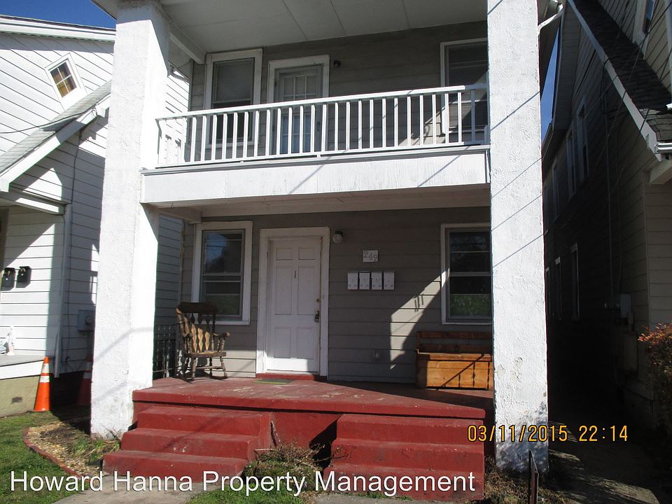 1st image of 242 Ethel Ave APT 3