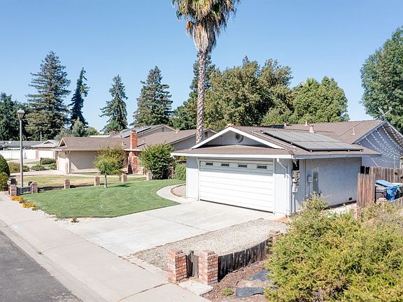 4th image of 1342 Monterey Pl