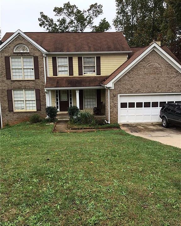2nd image of 488 Mountain Oaks Pkwy