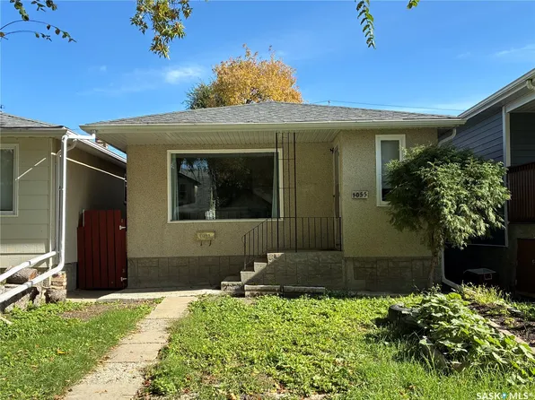 1055 Cameron Street, Regina, SK S4V 1A8