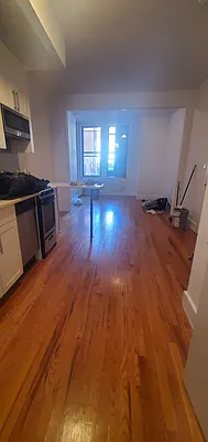 Rented by Manhattan Best Realty, Inc. | media 8