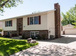 1228 41st St NW, Rochester, MN 55901