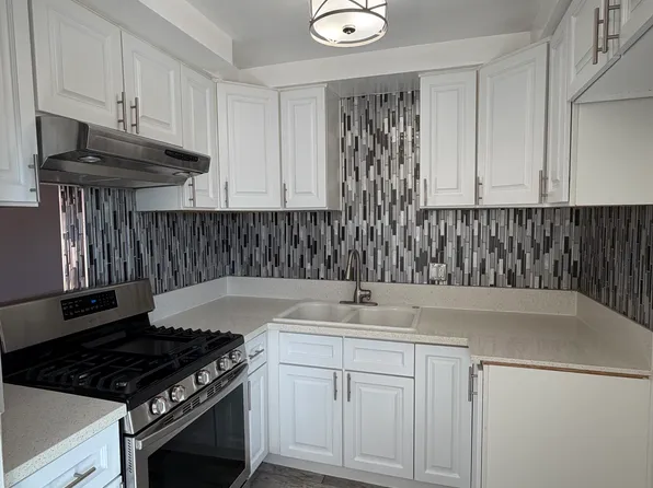 1052 Carob Way #B, Montebello, CA 90640