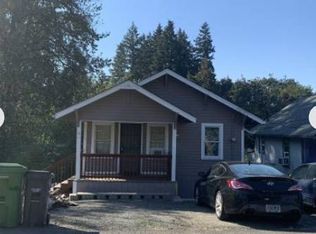 732 E 2nd St, Rainier, OR 97048