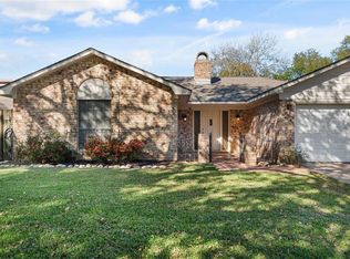 1104 Cactus Dr, Baytown, TX 77521