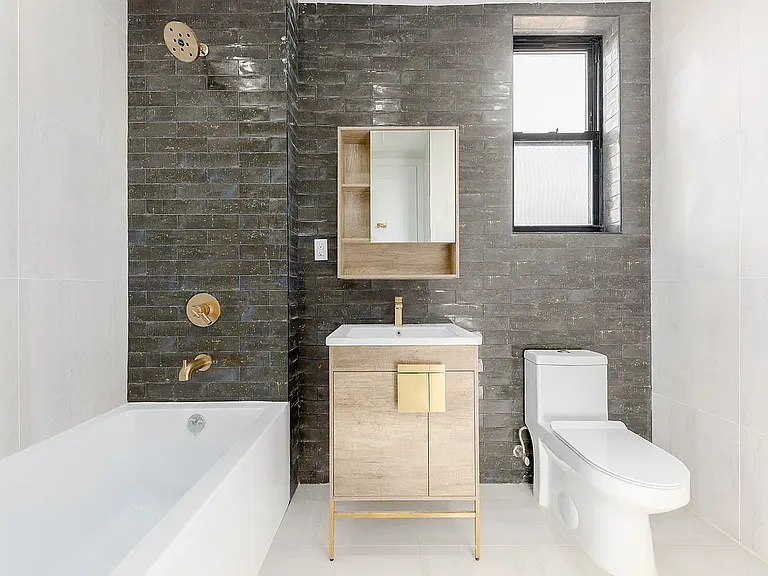 126 E 54th St #3B — Photo 10
