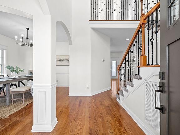 4th image of 1799 Stone Hill Ct