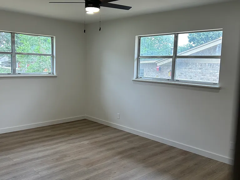 Main Bedroom 11.5x17