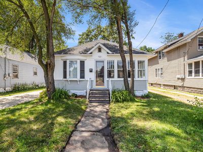 2135 Henry St, Muskegon, MI, 49441
