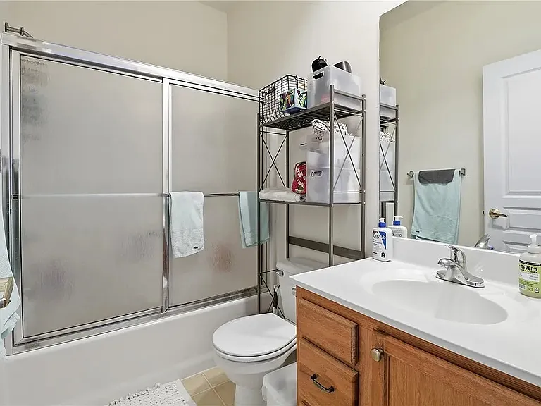 9 Sanctuary Dr — Photo 9