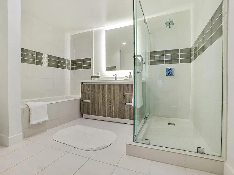 5420 Yolanda Ave — Photo 21