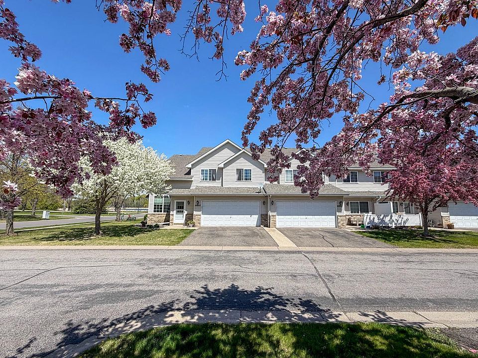 1st image of 10897 181st Ln NW