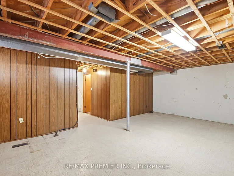 55 Plunkett Rd — Photo 31
