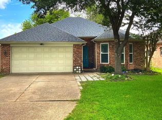 3727 Nichols Ave, Dickinson, TX 77539