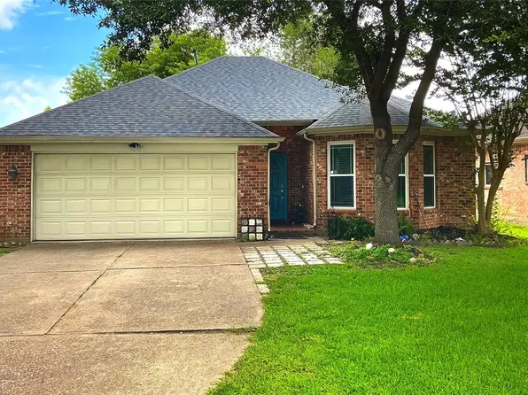 3727 Nichols Ave, Dickinson, TX 77539