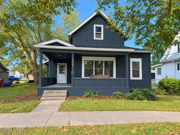 215 S Johnson St, Ada, OH 45810