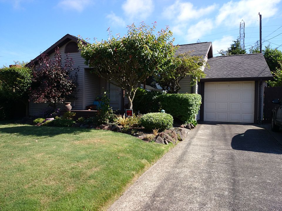 1st image of 5226 Columbia Dr S