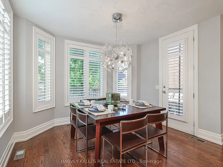 44 Churchill Ave — Photo 24