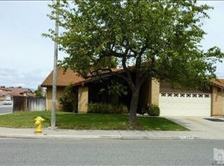 4277 N Granadilla Dr, Moorpark, CA 93021