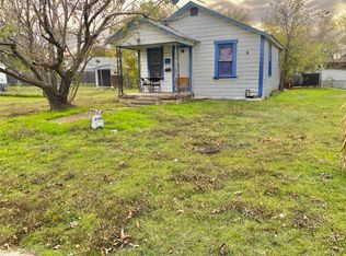 312 S Hampshire St, Saginaw, TX 76179