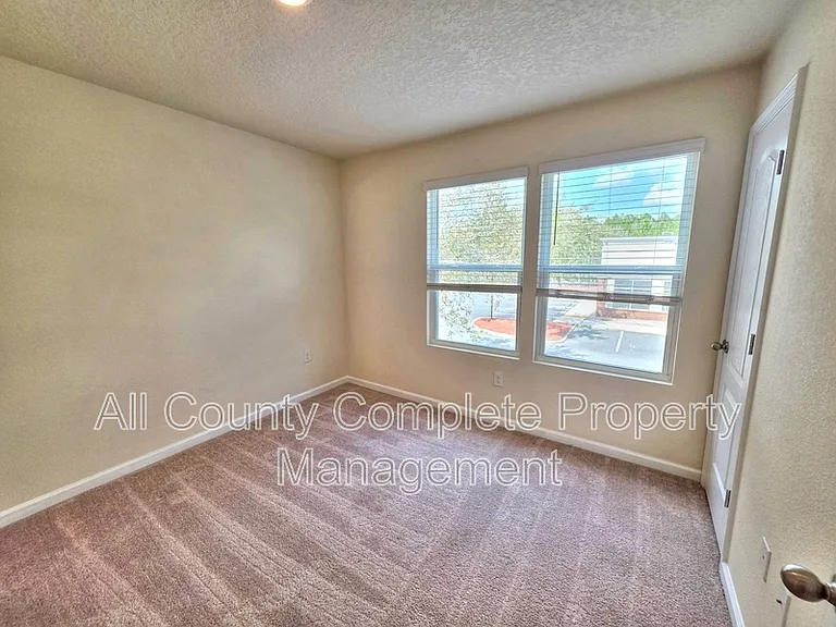 3972 Village View Ln — Photo 15
