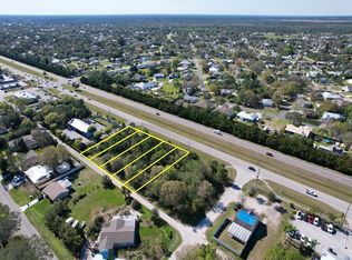 907 Sebastian Blvd, Sebastian, FL 32958