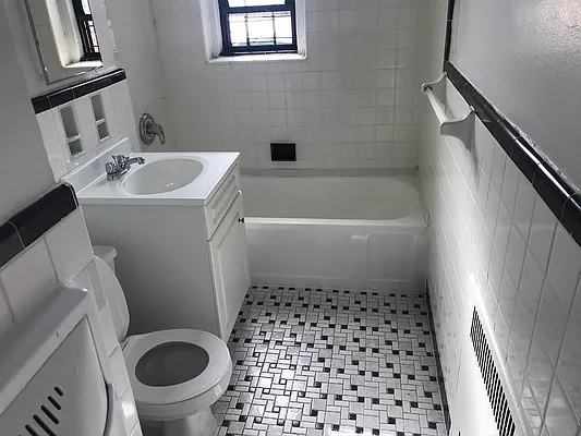 Rented by The Realty Depot | media 28