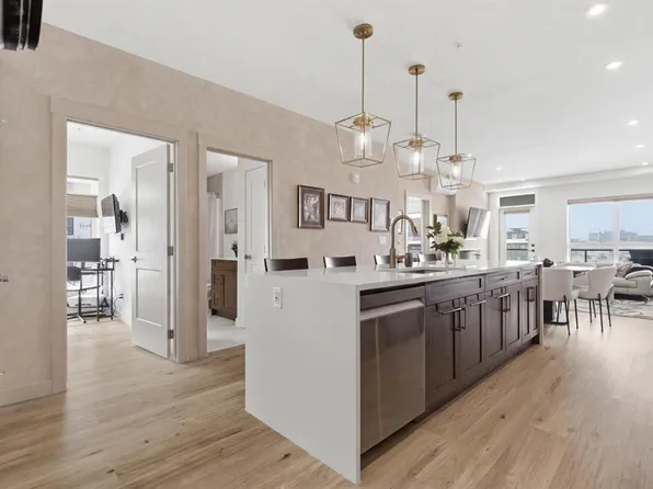 1802 S Mahogany Blvd SE #7306, Calgary, AB T3M 1X6