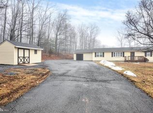 25 Timber Ridge Rd, Morgantown, PA 19543