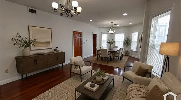 3 bed, 1024 sqft, $3,400 — Photo 1