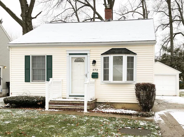 372 Olive St, Elyria, OH 44035