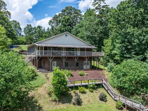 2066 Waterford Way, Morganton, NC 28655