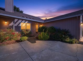 663 Spring Ln, Sonoma, CA 95476