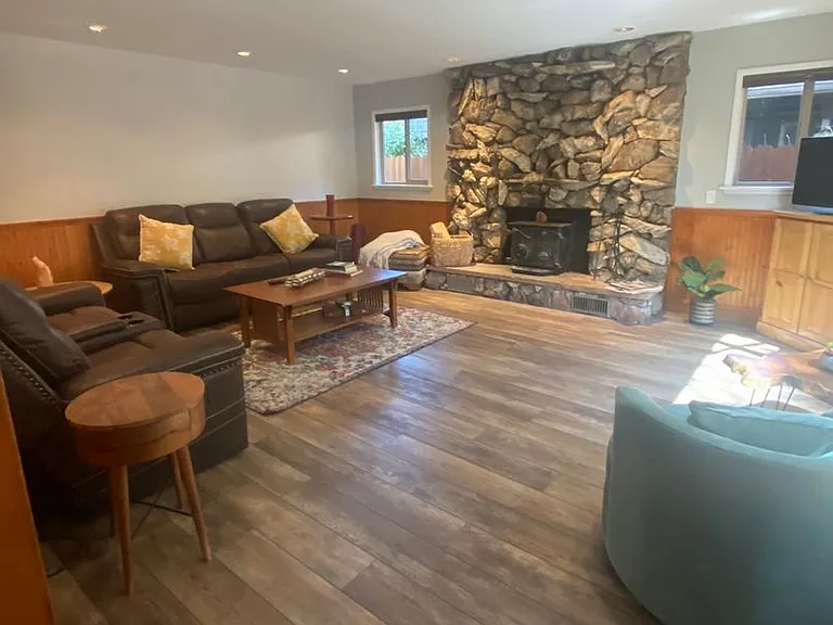 865 Sonoma Ave — Photo 7