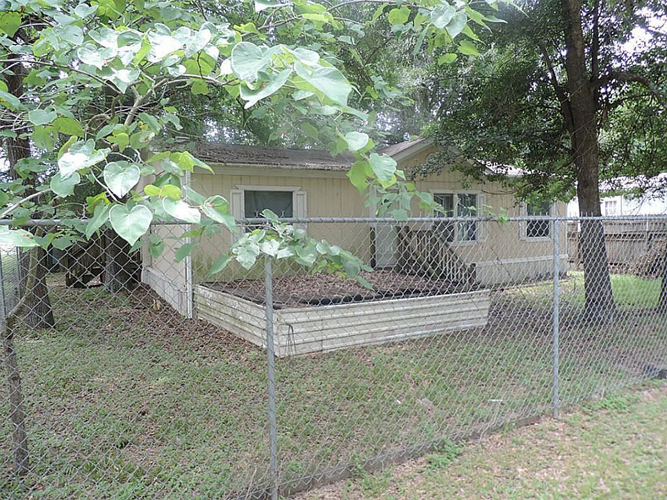 1st image of 8846 Old Creek St