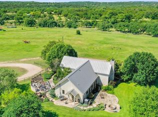 2470 Ledgerock Rd, Wimberley, TX 78676