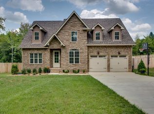 1317 Camp Ravine Rd, Burns, TN 37029