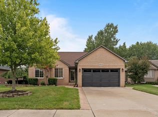 29213 Rachid Ln, Chesterfield, MI 48047